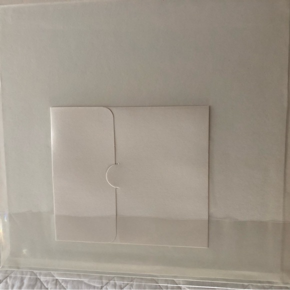 NWT Beautiful Wedding Photo Album With Decorative Stitching Accents - Picture 9 of 9